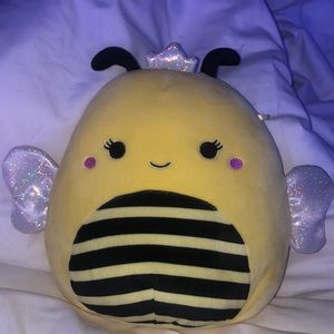 8” sunny the queen bee squishmallow